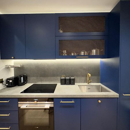 Amazing Cosy Apartment, Next To O2 Arena And Close To London Excel, Secure Parking Exterior photo