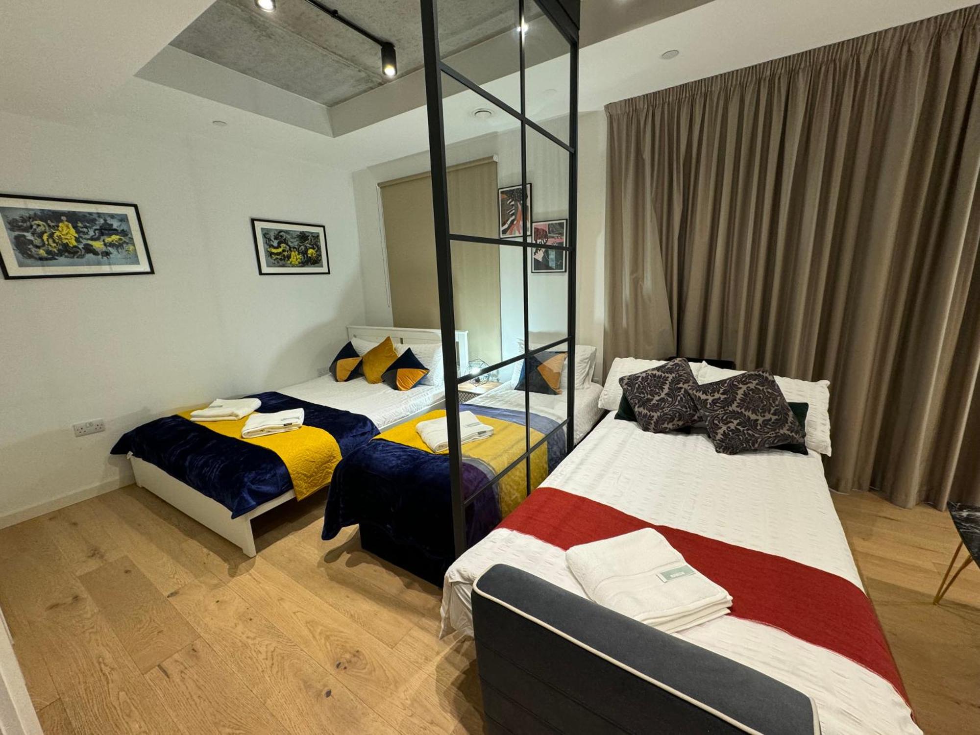 Amazing Cosy Apartment, Next To O2 Arena And Close To London Excel, Secure Parking Exterior photo