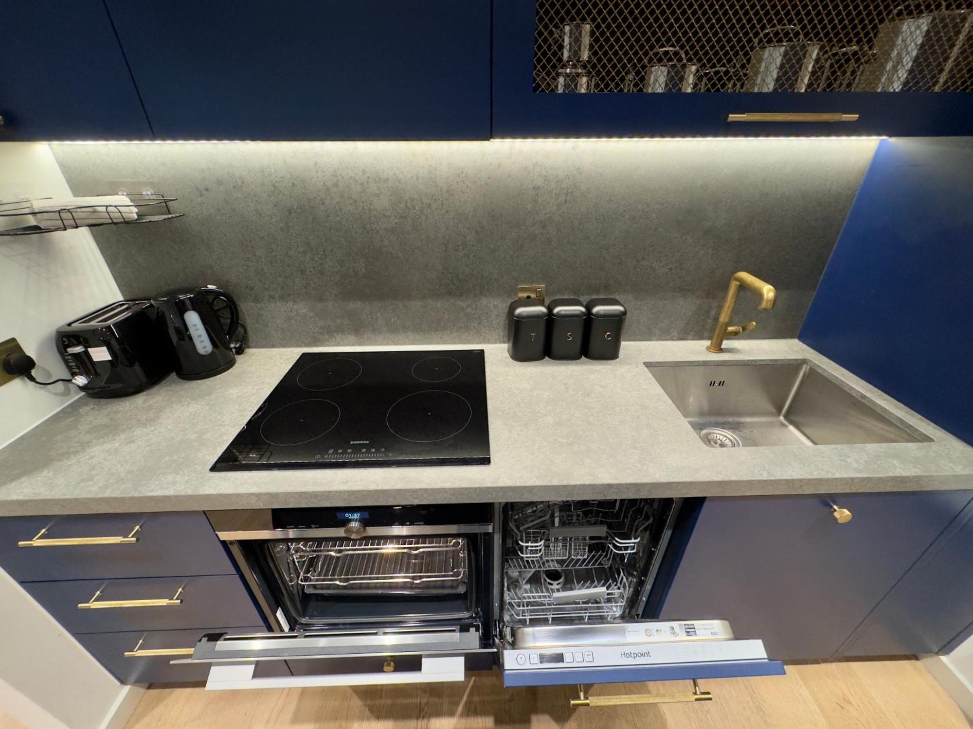 Amazing Cosy Apartment, Next To O2 Arena And Close To London Excel, Secure Parking Exterior photo