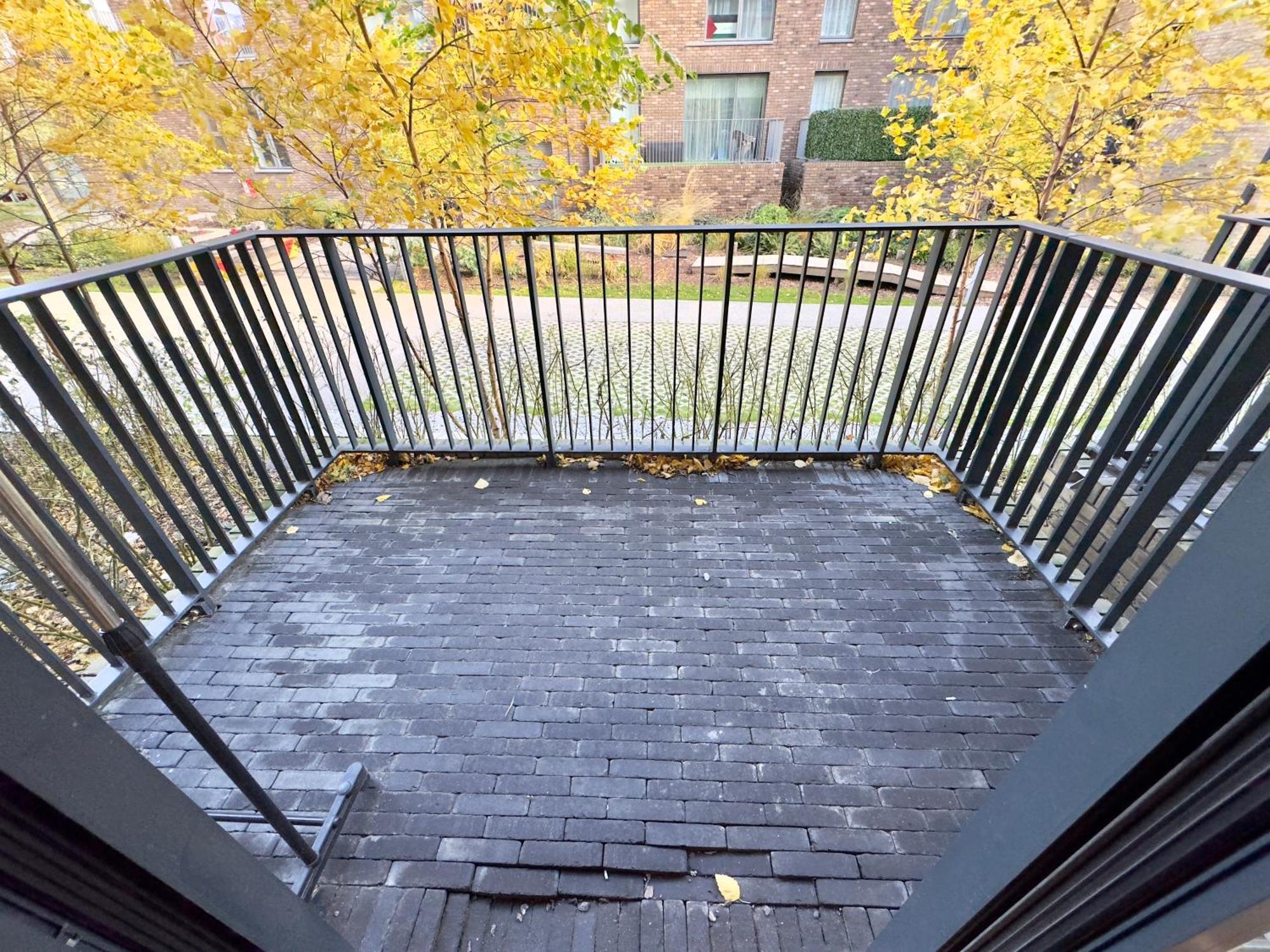 Amazing Cosy Apartment, Next To O2 Arena And Close To London Excel, Secure Parking Exterior photo